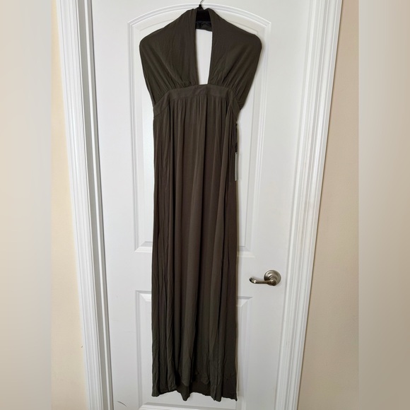 NWT Olive Green Halter Maxi Dress Open Back Pockets Side Slits Size L - Picture 2 of 12